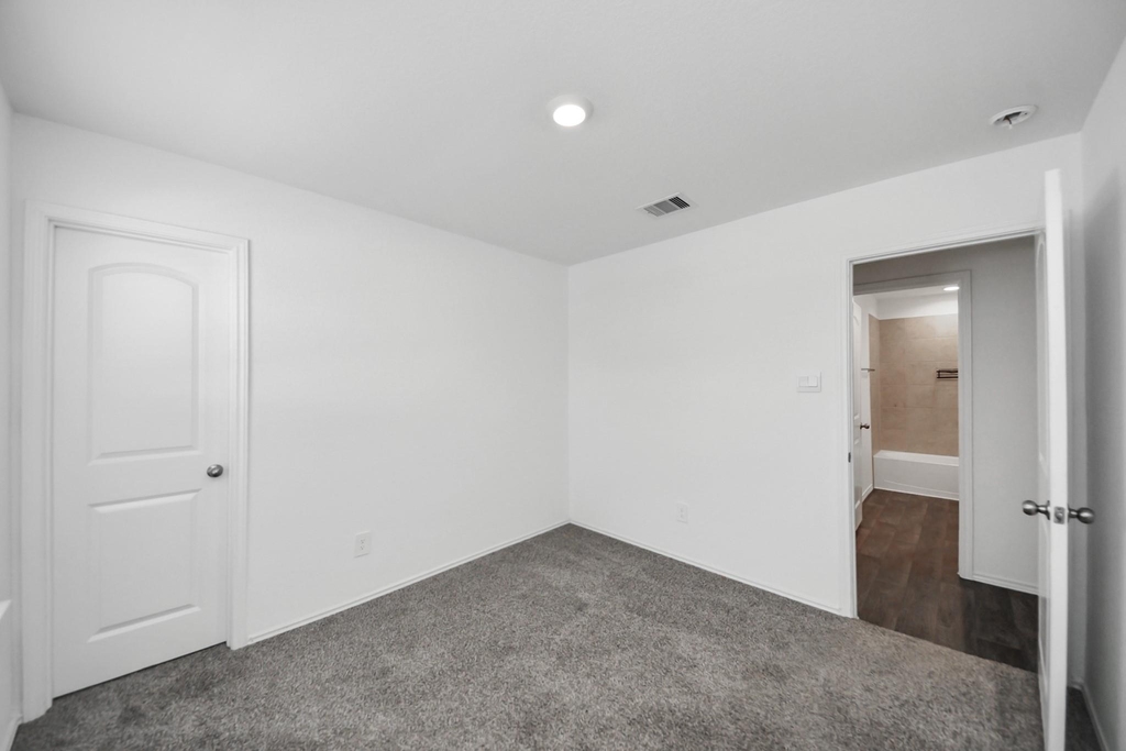 21314 Sleepy Willow Street - Photo 27