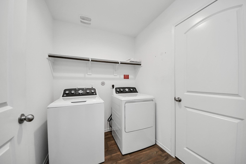 21314 Sleepy Willow Street - Photo 30