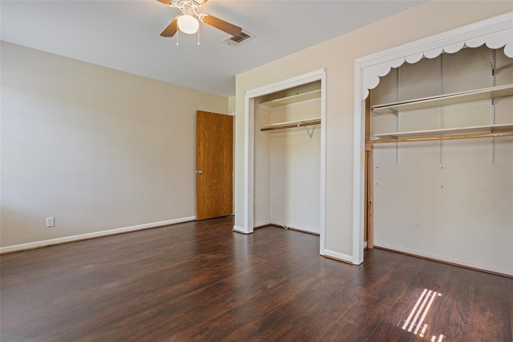 3808 Avenue O - Photo 29