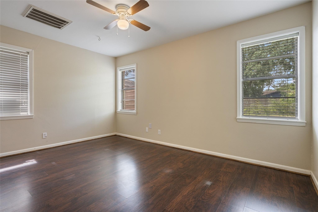 3808 Avenue O - Photo 28