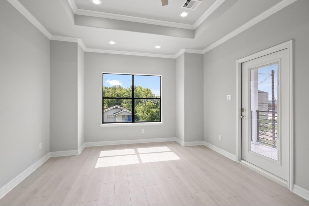 5415 Bacher Street - Photo 7