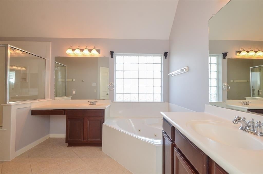 6726 Oakman - Photo 22