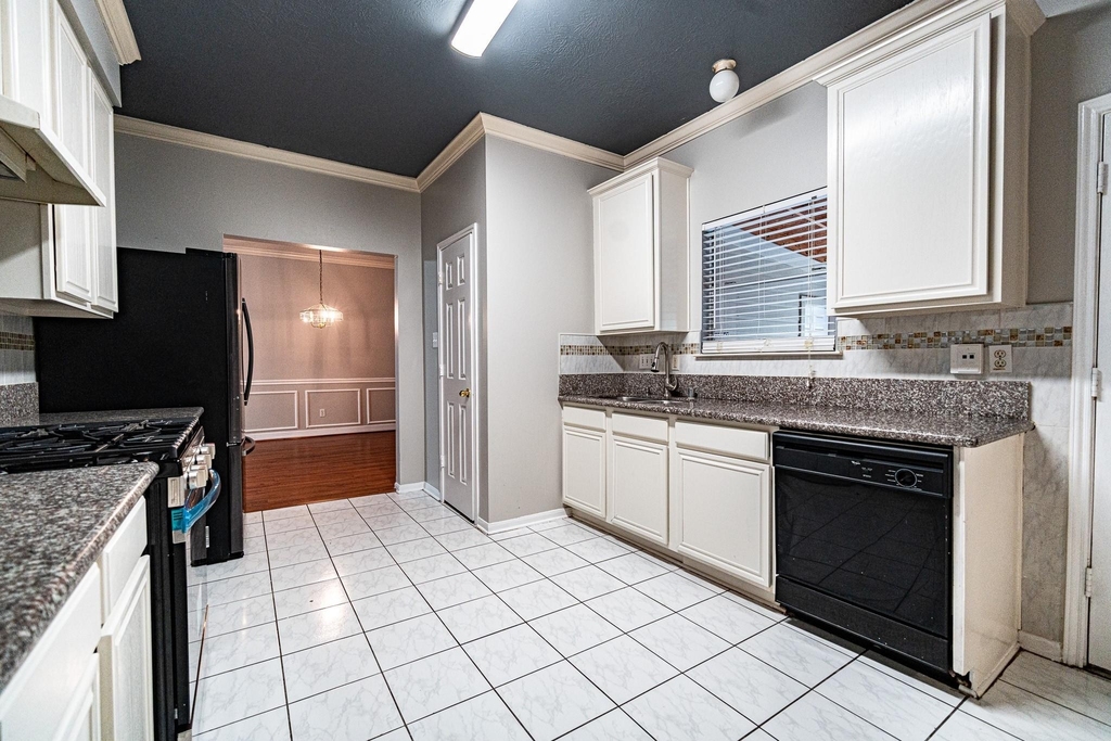 14250 Andrea Way Lane - Photo 10