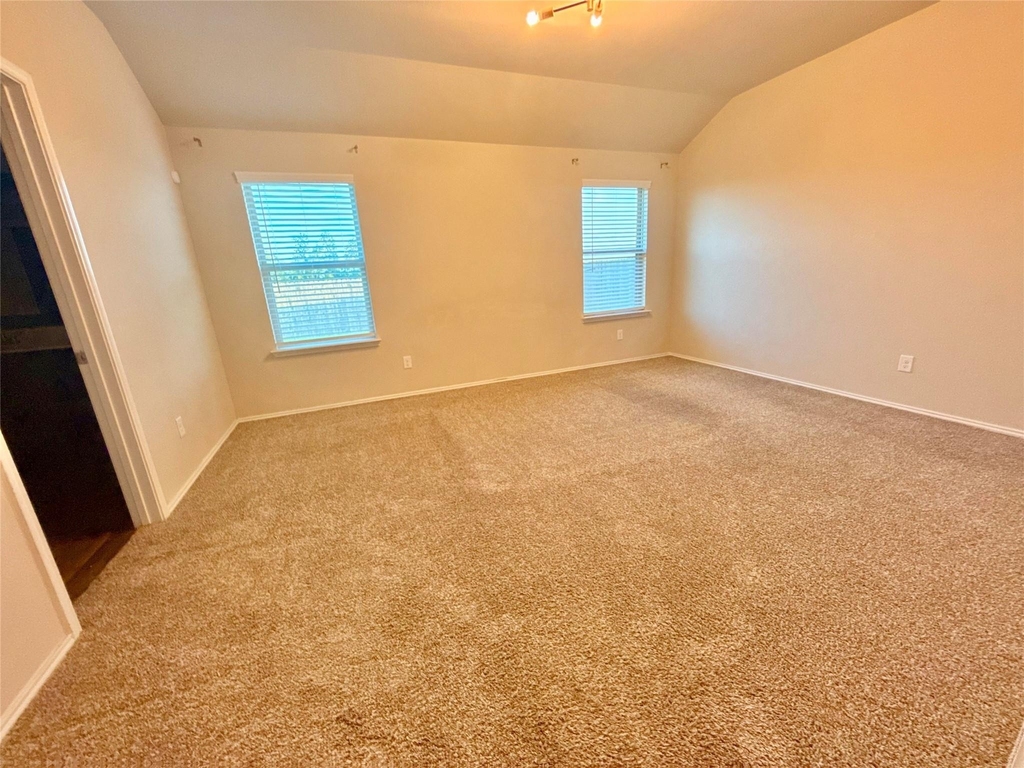 846 Autumn Flats Way - Photo 18