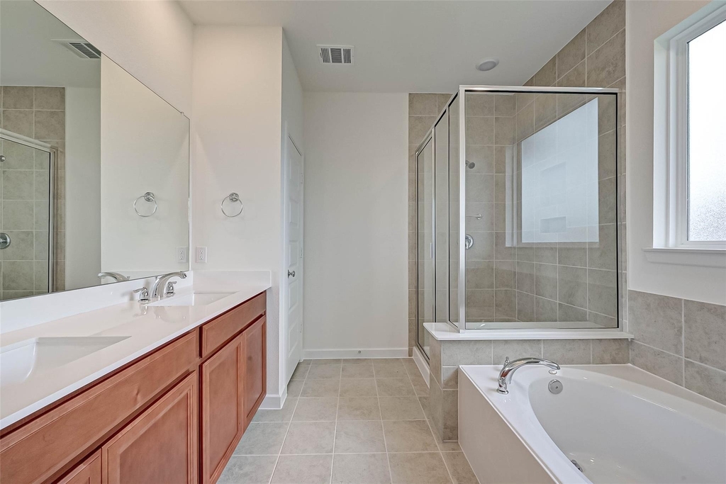 8022 Pinebrook Arbor Court - Photo 31
