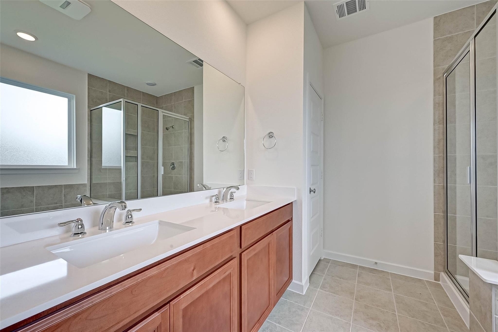 8022 Pinebrook Arbor Court - Photo 32