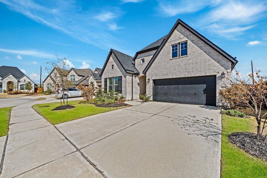 7415 Denali Drive - Photo 2