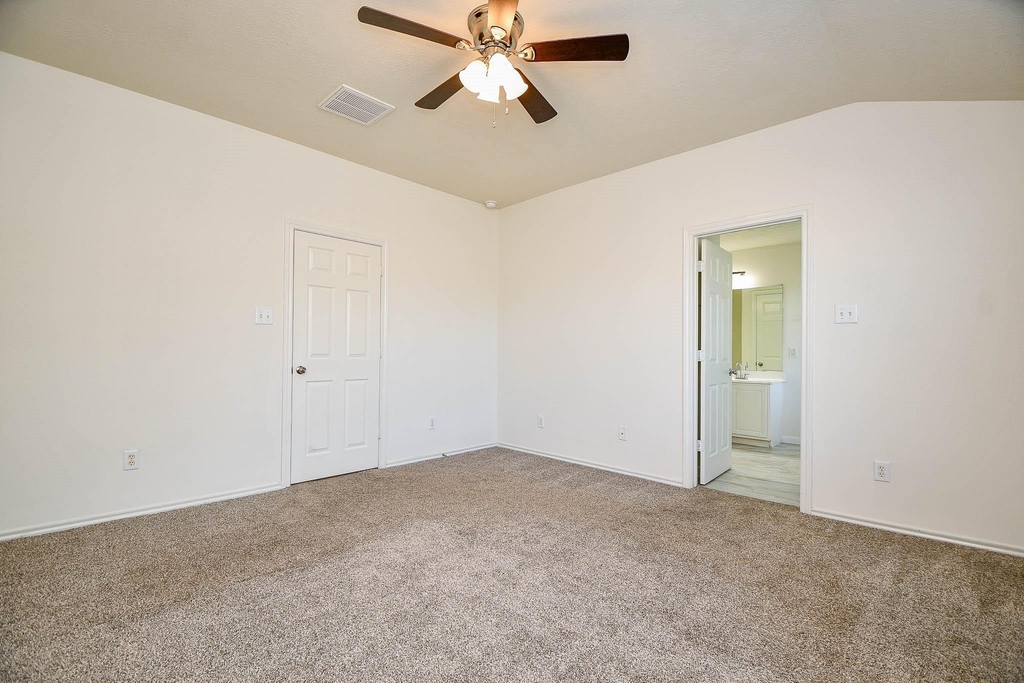 5607 Stonecloud Lane - Photo 24