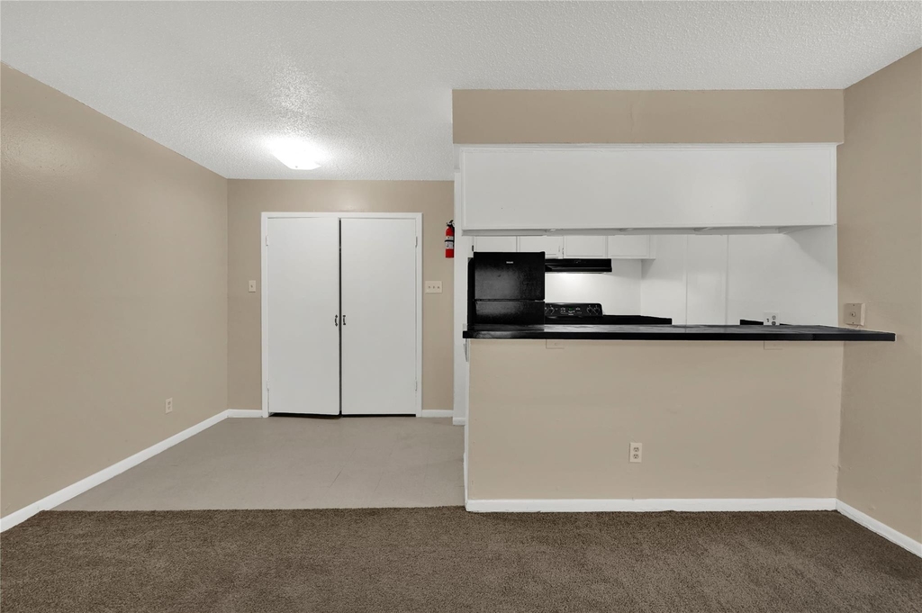 7211 Atwell - Photo 6