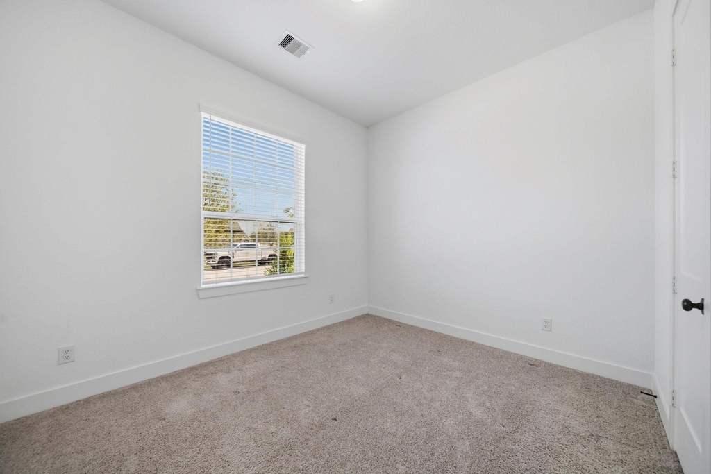 7422 Netherfield Lane - Photo 13