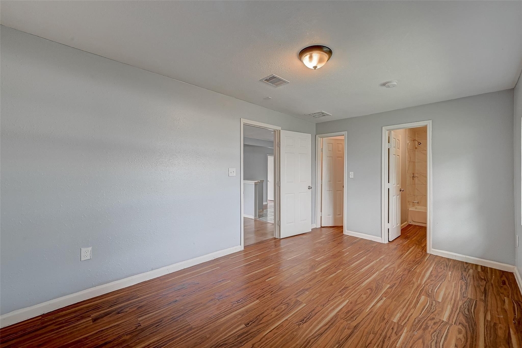 3406 Saint Benedict Street - Photo 6