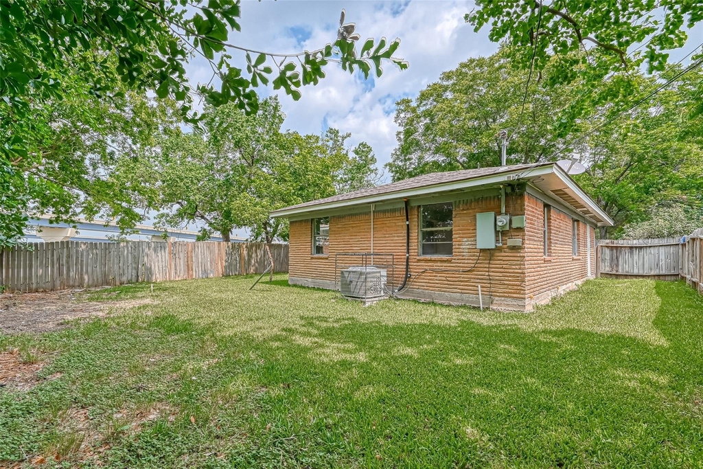 3406 Saint Benedict Street - Photo 14