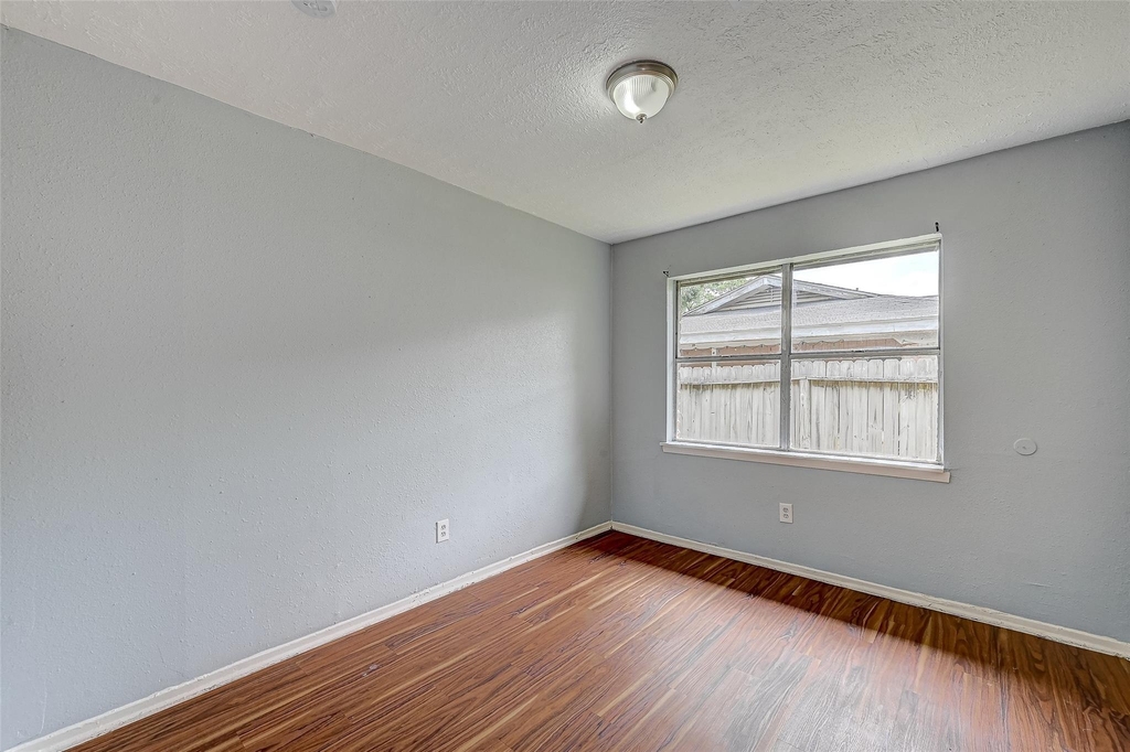 3406 Saint Benedict Street - Photo 13