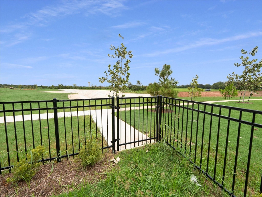 8231 Red Shinner Way - Photo 7