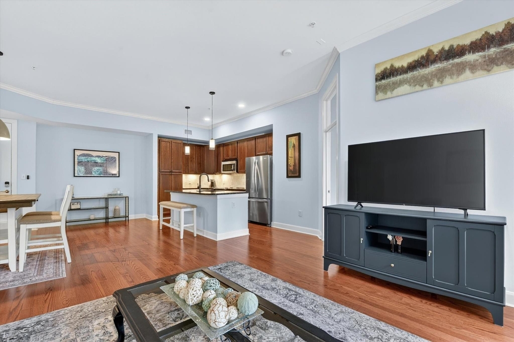 300 St Joseph Parkway - Photo 6