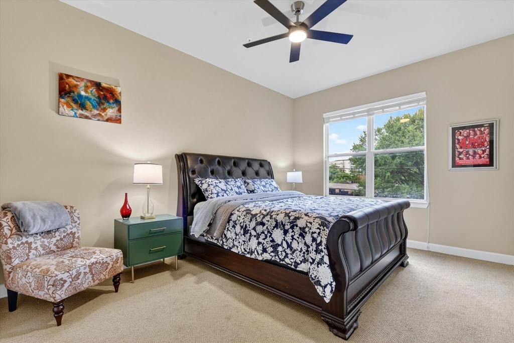 300 St Joseph Parkway - Photo 7