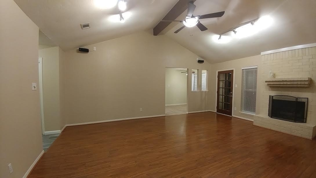 9 N Deerfoot Circle - Photo 10