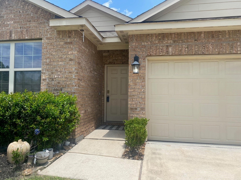 2314 Fallen Willow Court - Photo 1