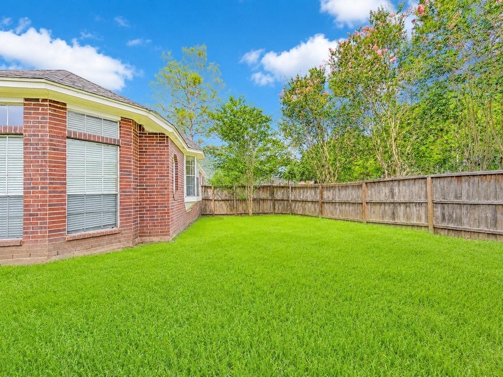 6903 Springcrest Court - Photo 37