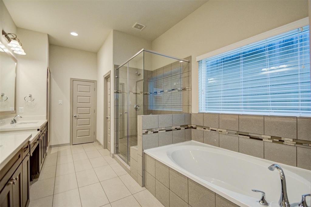 5941 Kansas Street - Photo 16