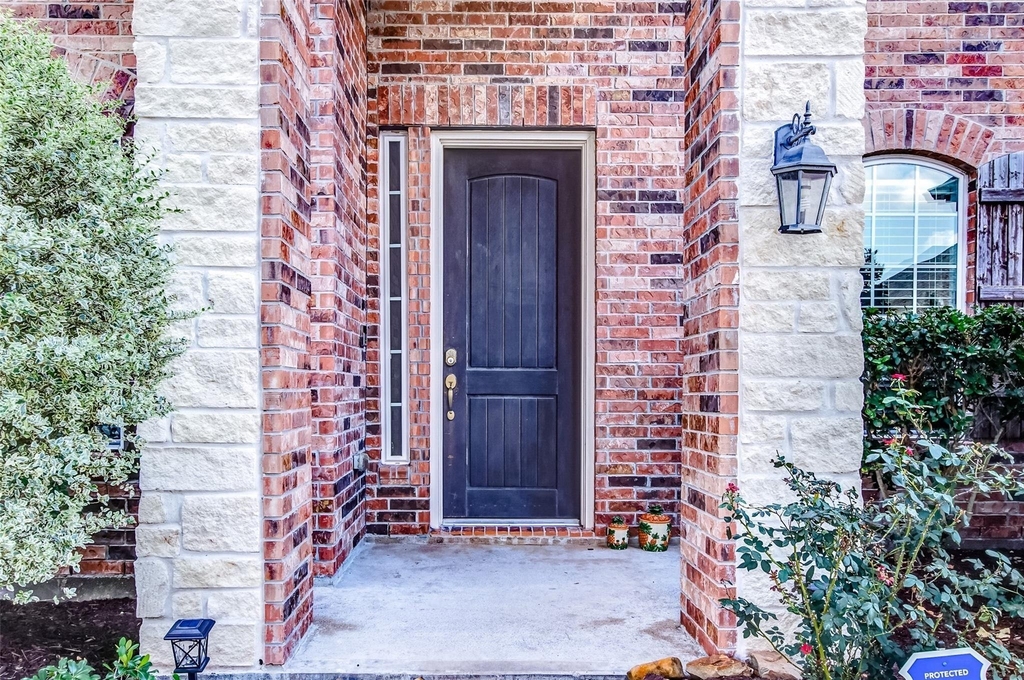 623 Orlandis Lane - Photo 2