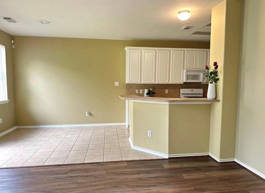 12430 Oriole Lake Way - Photo 4