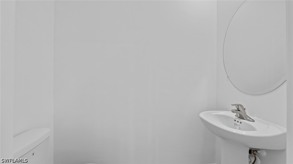 4215 Caterina Court - Photo 2