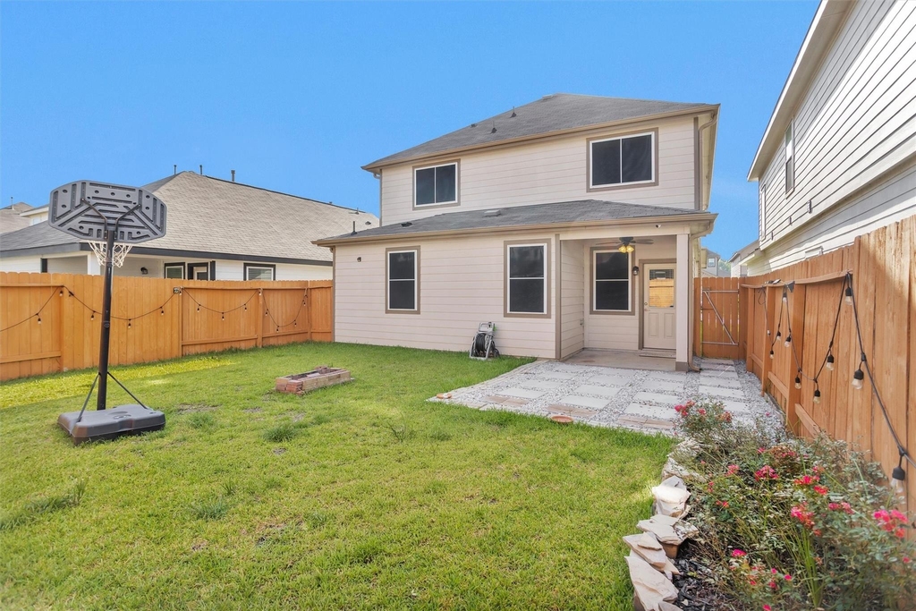 17423 Desmond Street - Photo 28