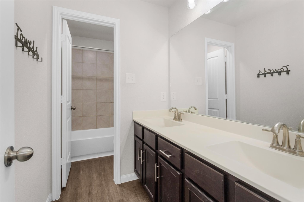 17423 Desmond Street - Photo 23