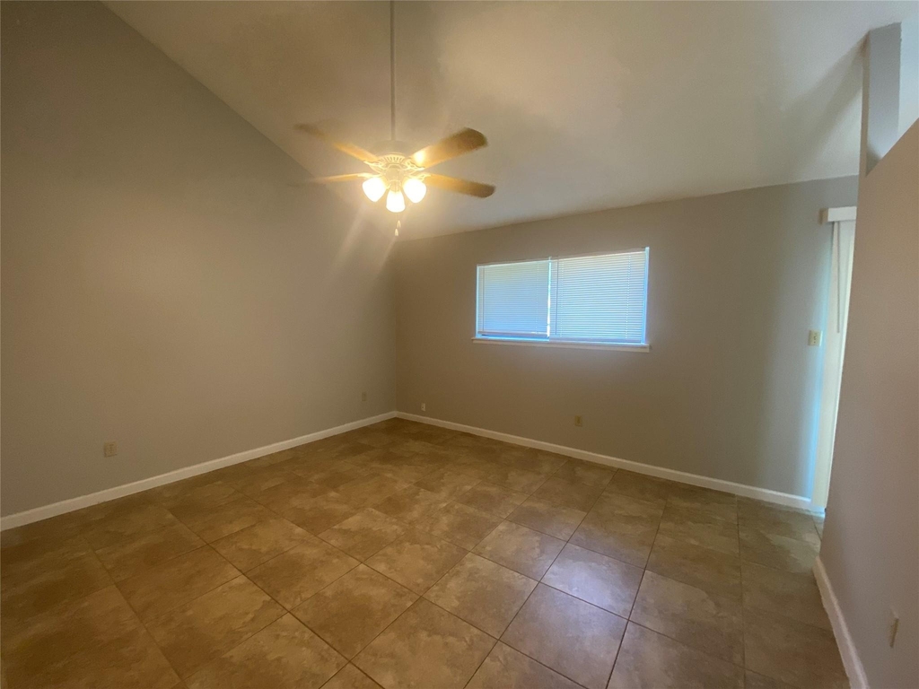 1330 Somercotes Lane - Photo 8