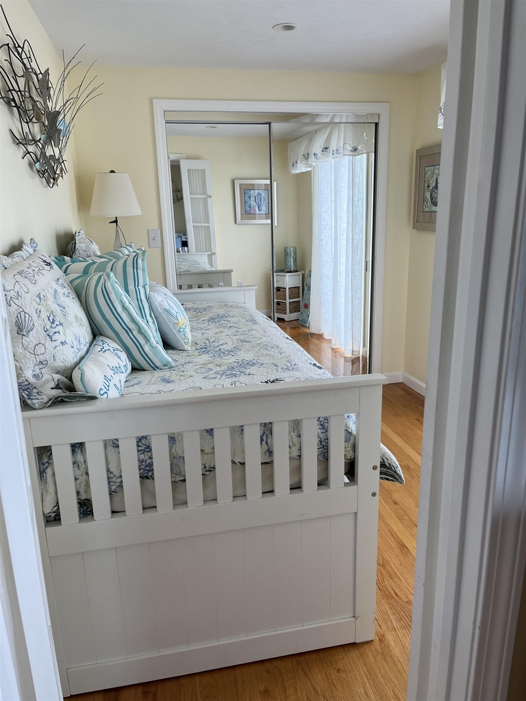 116 Central - Photo 10