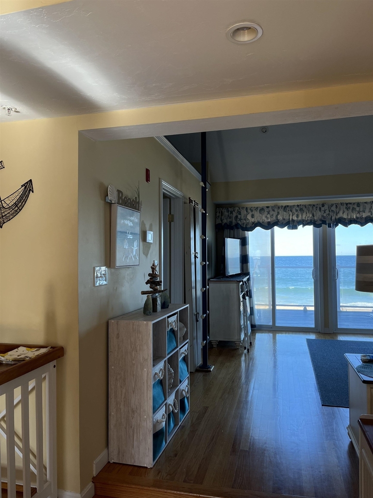116 Central - Photo 3