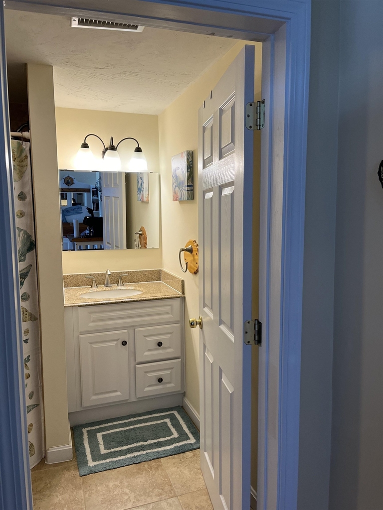 116 Central - Photo 16