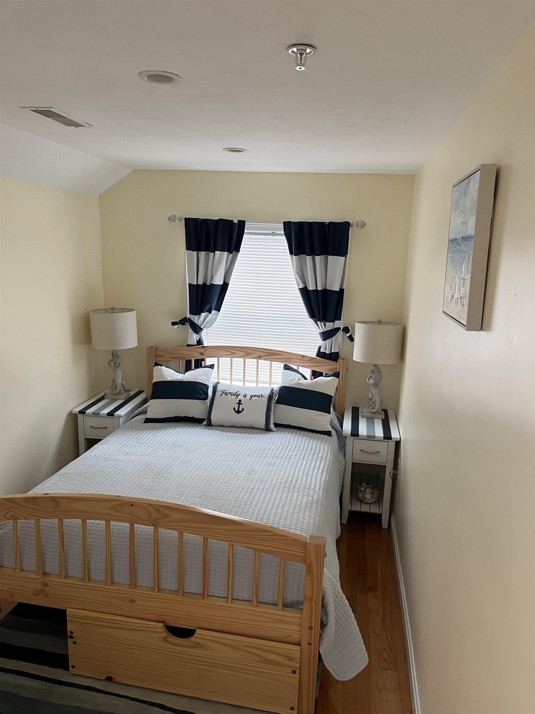 116 Central - Photo 7