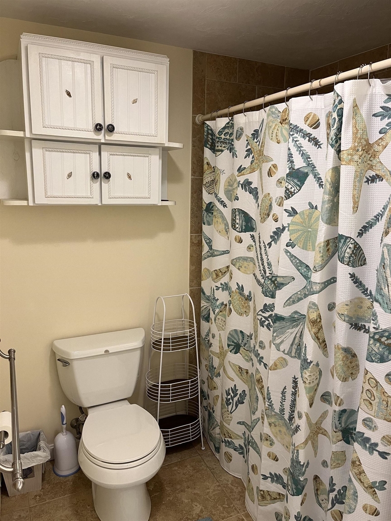 116 Central - Photo 17