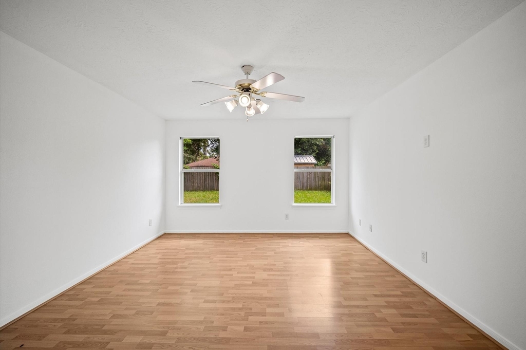 26115 Cypresswood Drive - Photo 20