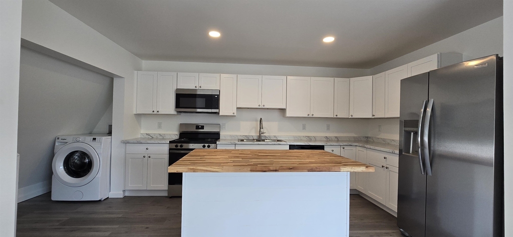 1578 Dover - Photo 3