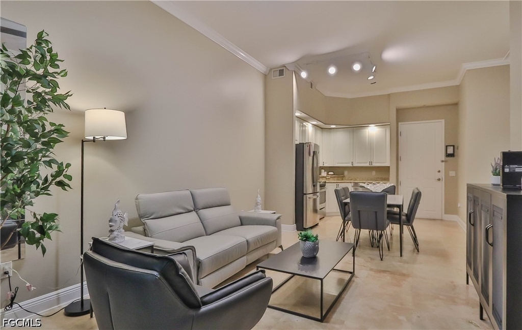 2825 Palm Beach Boulevard - Photo 12
