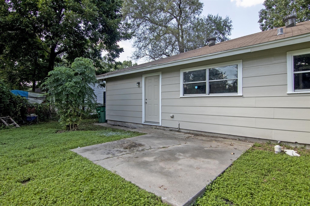 7244 Rhobell Street - Photo 17