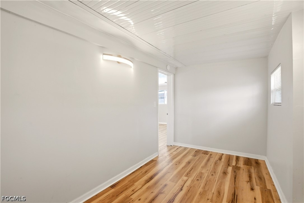 1640 Daniels Drive - Photo 11