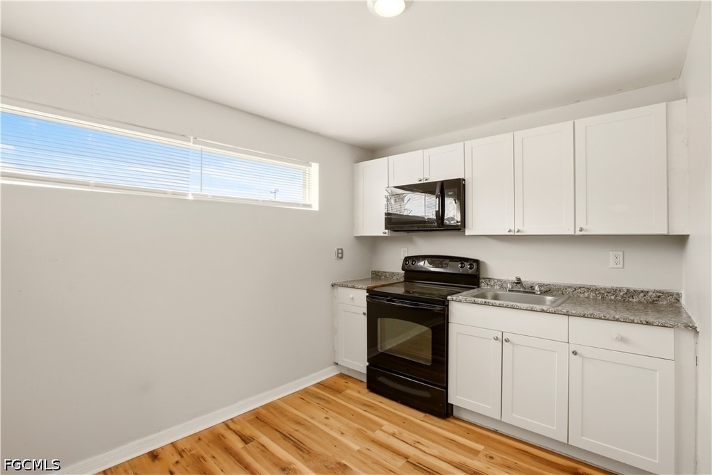 1640 Daniels Drive - Photo 0
