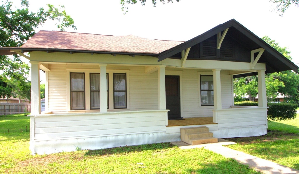 315 High Street - Photo 2