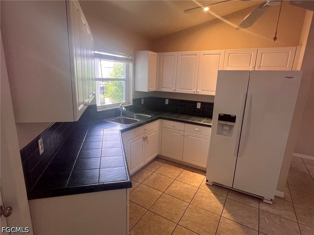4618 Sw 7th Place - Photo 2