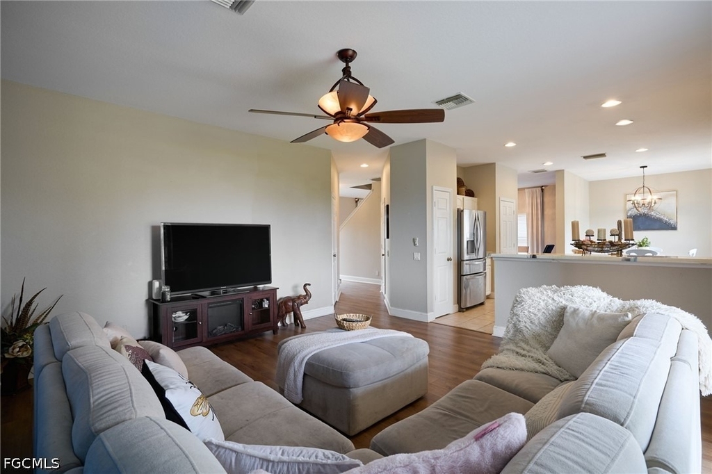 2059 Willow Branch Drive - Photo 3