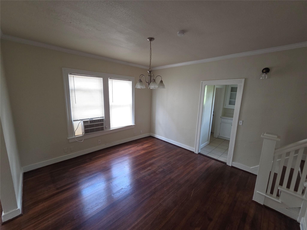 2805 Cleburne Street - Photo 6