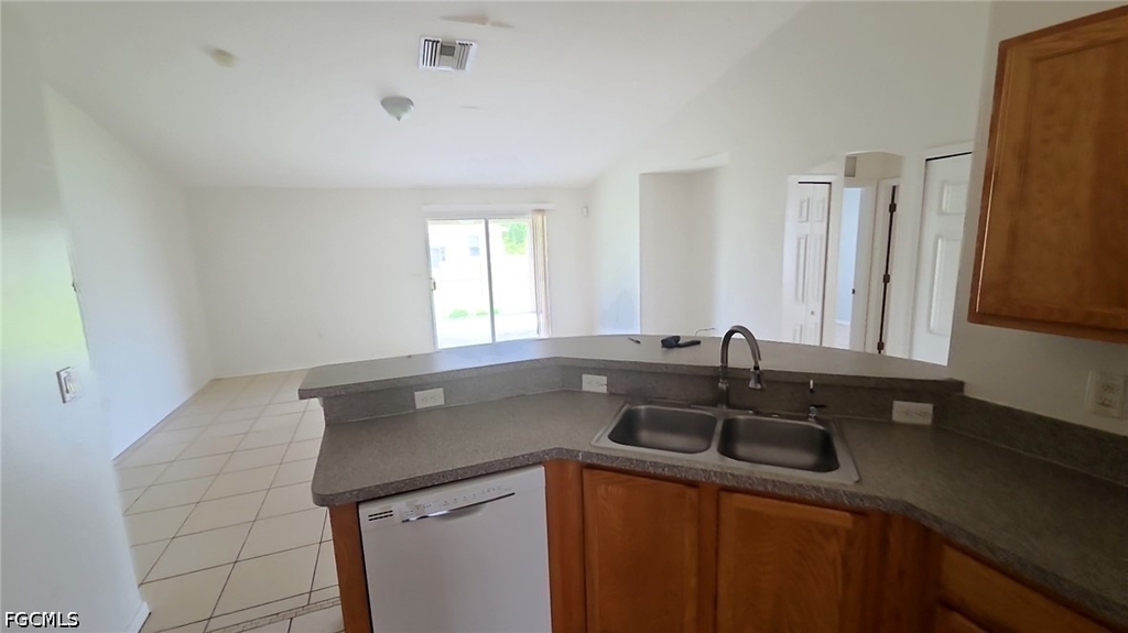 832 Palomino Street E - Photo 5