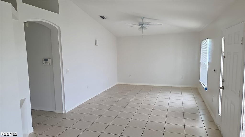 832 Palomino Street E - Photo 1