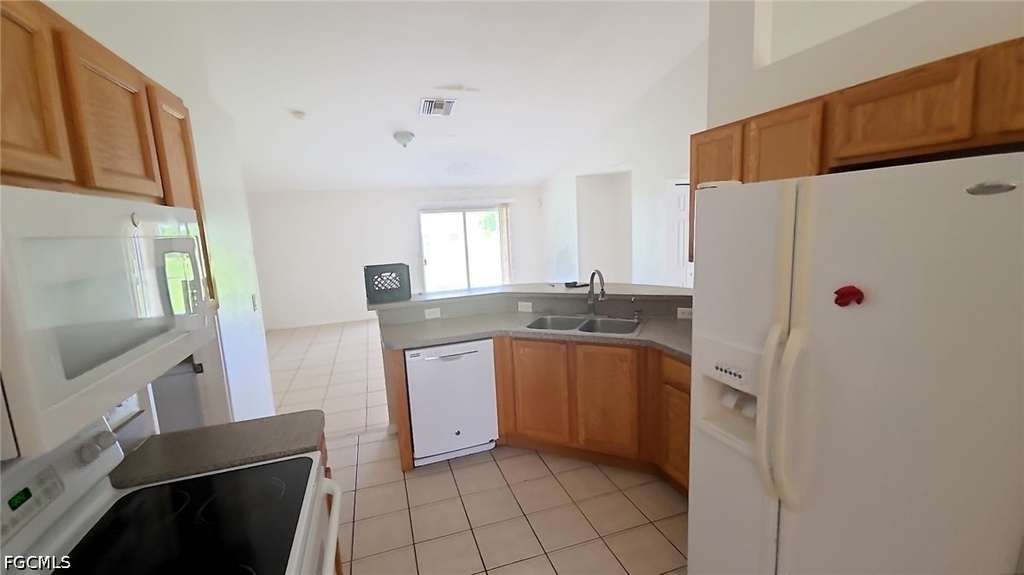 832 Palomino Street E - Photo 4