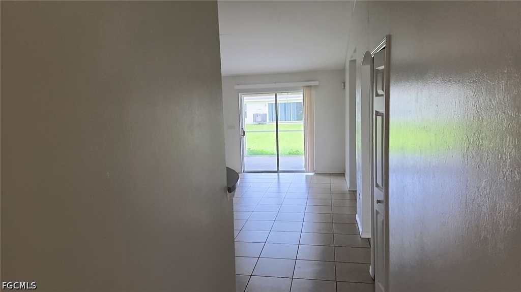 832 Palomino Street E - Photo 3