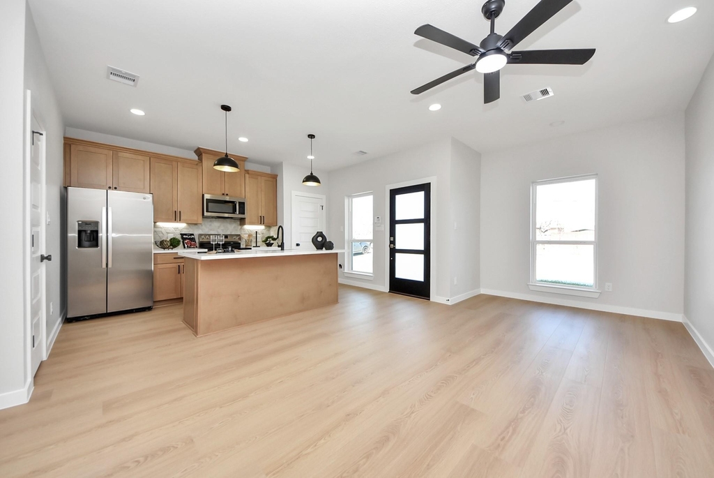 9824 Nedwald Street - Photo 14
